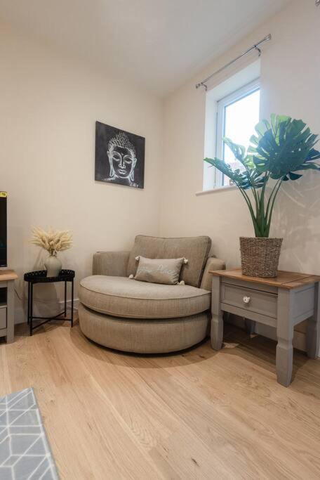 Ocean - 2 Bed Flat Sleeps 6 With Gym Access Apartman Southampton Kültér fotó